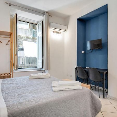 Spaccanapoli - Fully Equipped Studio Exterior foto